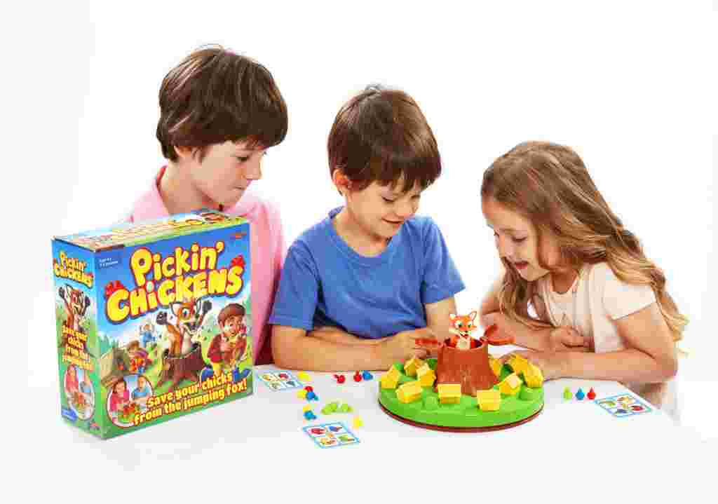 pickin-chickens-3-kids-looking-box-lr