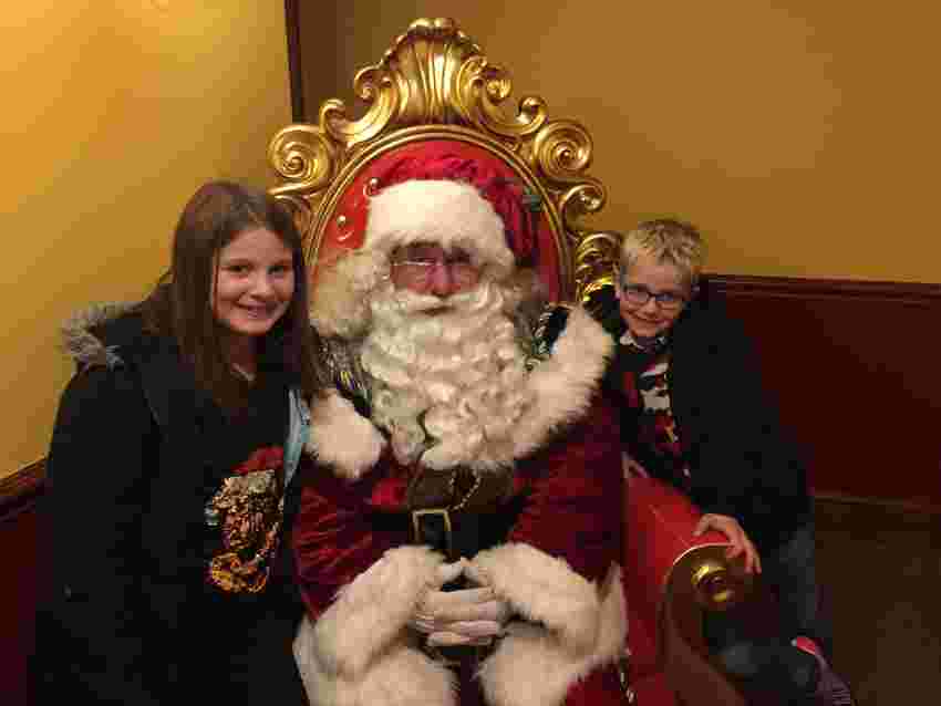 Christmas at Gullivers Warrington Entertain the kids